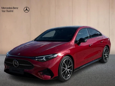 Mercedes-Benz CLA  180 con tecnologia hibrida
