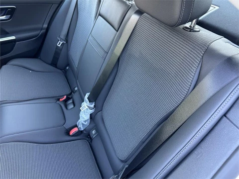 Mercedes-Benz Clase C 200 Berlina