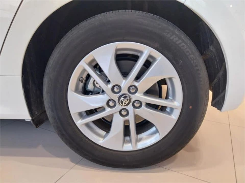 Toyota Yaris 120H 1.5 Active Tech