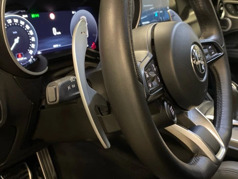 Alfa Romeo Stelvio 2.2 Diésel 154kW (210CV) Veloce Q4