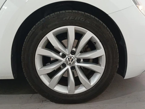 Volkswagen Beetle Design 2.0 TDI BMT 81 kW (110 CV)