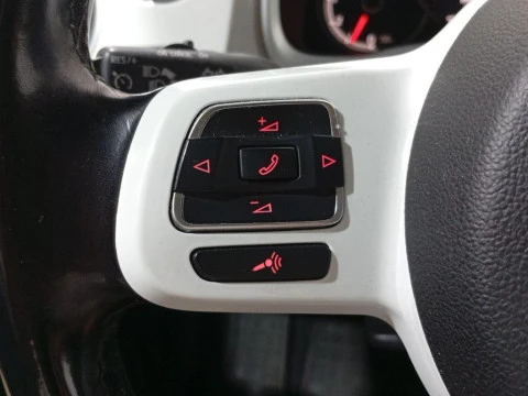 Volkswagen Beetle Design 2.0 TDI BMT 81 kW (110 CV)