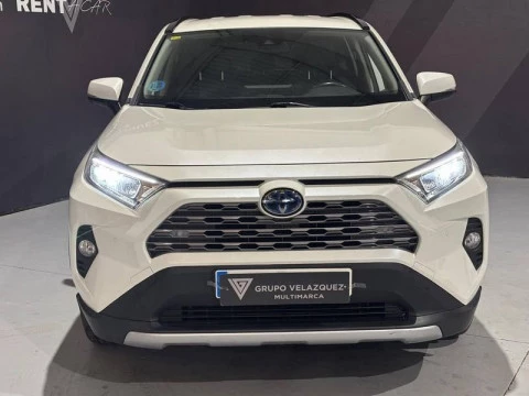 Toyota Rav4 2.5l 220H Advance
