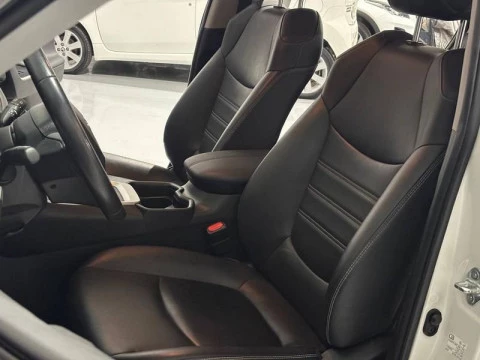 Toyota Rav4 2.5l 220H Advance
