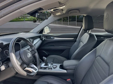Alfa Romeo Stelvio 2.2 Diésel 140kW (190CV) Sprint RWD