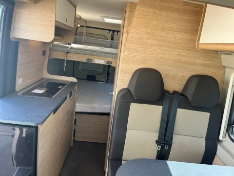 PÖSSL KW 22 ROAD CAR