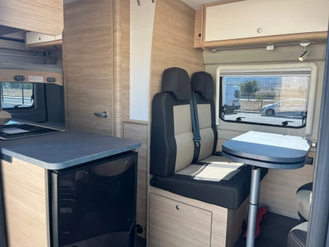 PÖSSL KW 22 ROAD CAR