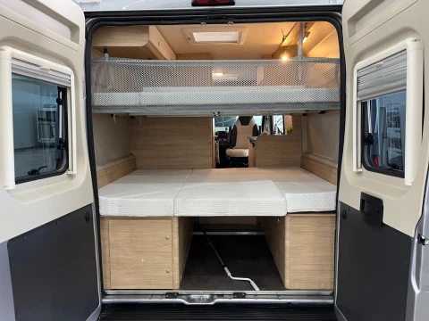 PÖSSL KW 22 ROAD CAR