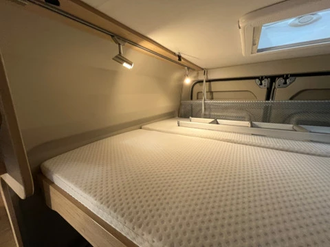 PÖSSL KW 22 ROAD CAR