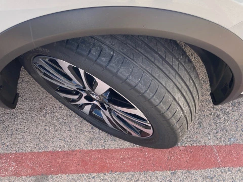 Renault Captur  E-TECH Hibrido Enchufable Initiale Paris 117kW