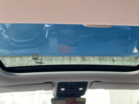 Renault Captur  E-TECH Hibrido Enchufable Initiale Paris 117kW