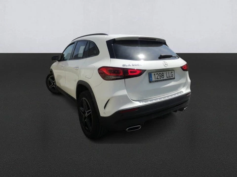 Mercedes-Benz GLA GLA 200 D