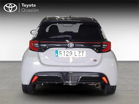 Toyota Yaris 5 Puertas GR SPORT 120H Automático (e-CVT)