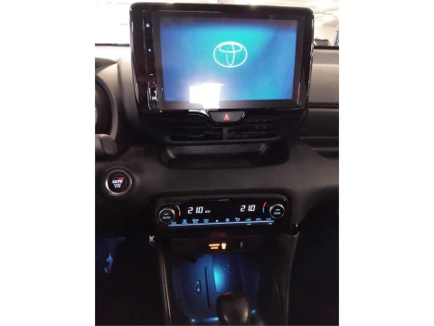 Toyota Yaris 5 Puertas GR SPORT 120H Automático (e-CVT)