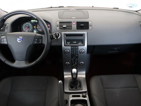 Volvo C30 2.0 KINETIC 3P