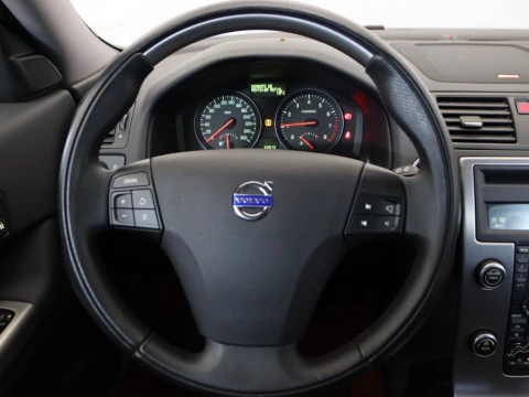 Volvo C30 2.0 KINETIC 3P