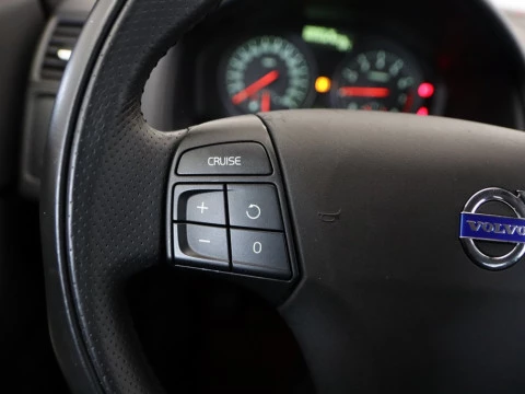 Volvo C30 2.0 KINETIC 3P