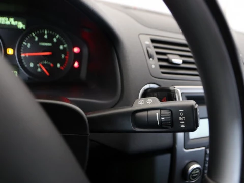 Volvo C30 2.0 KINETIC 3P