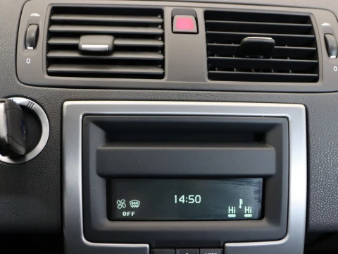 Volvo C30 2.0 KINETIC 3P