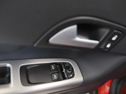 Volvo C30 2.0 KINETIC 3P