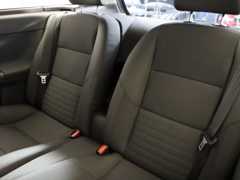 Volvo C30 2.0 KINETIC 3P