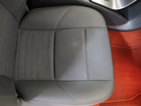 Volvo C30 2.0 KINETIC 3P