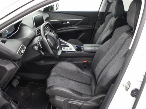 Peugeot 3008 1.5 BLUEHDI 96KW ALLURE AUTO S&S 130 5P