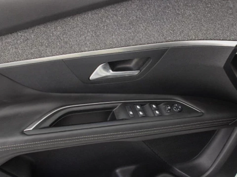 Peugeot 3008 1.5 BLUEHDI 96KW ALLURE AUTO S&S 130 5P