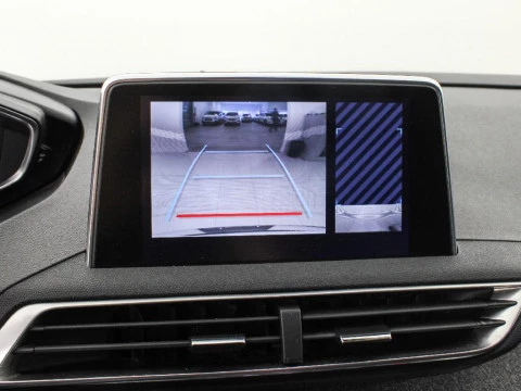 Peugeot 3008 1.5 BLUEHDI 96KW ALLURE AUTO S&S 130 5P