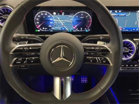 Mercedes-Benz GLA 200 D