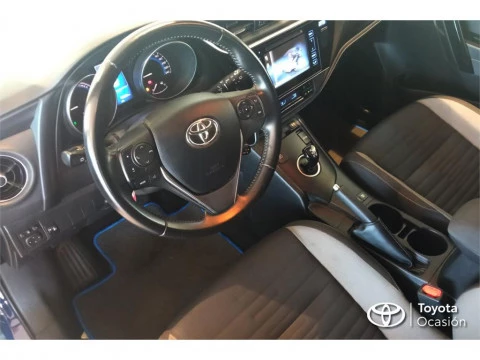 Toyota Auris TS hybrid 140H Active Business Plus