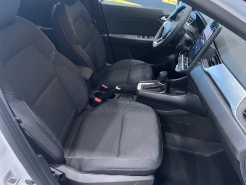 Renault Captur evolut TCe 117 kW (160CV) EDC mild hybri