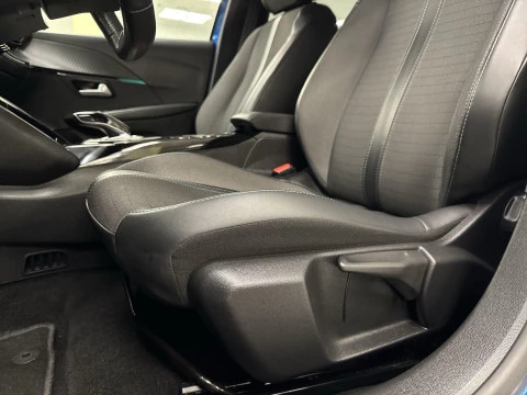 Peugeot e-208 Electrico Allure Pack 100 kW (136 CV)