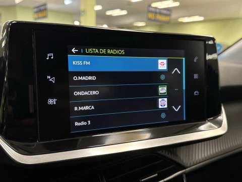 Peugeot e-208 Electrico Allure Pack 100 kW (136 CV)