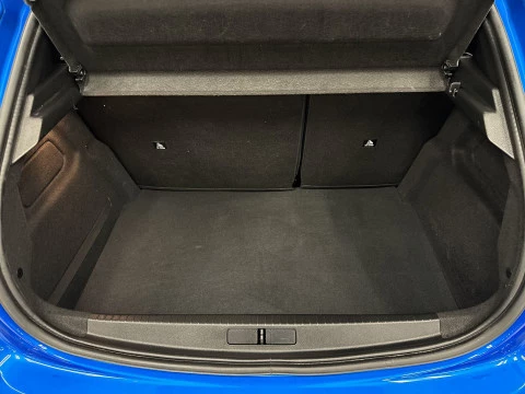 Peugeot e-208 Electrico Allure Pack 100 kW (136 CV)