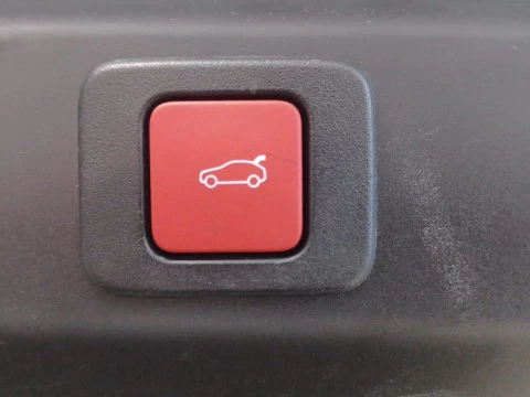 Peugeot 3008 Hybrid 1.2 100KW GT eDCS6