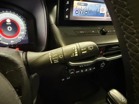 Nissan juke DIG-T 84 kW (114 CV) DCT 7V N-Connecta