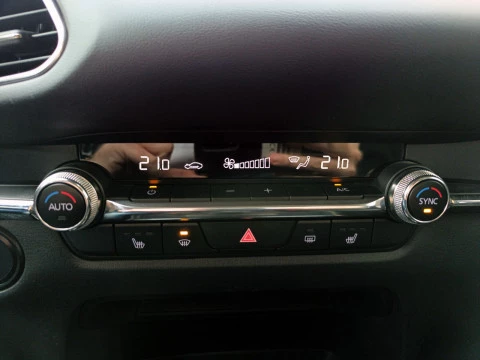 Mazda CX-30 2.0 E-SKYACTIV-G 110KW HOMURA 2WD AUTO 5P