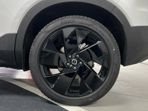 Volvo XC40 XC40 Black Edition Plus, B3 Mild hybrid, Gasolina