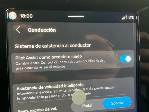 Volvo XC40 XC40 Black Edition Plus, B3 Mild hybrid, Gasolina