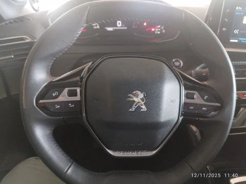 Peugeot 208 PureTech 73kW (100CV) Allure