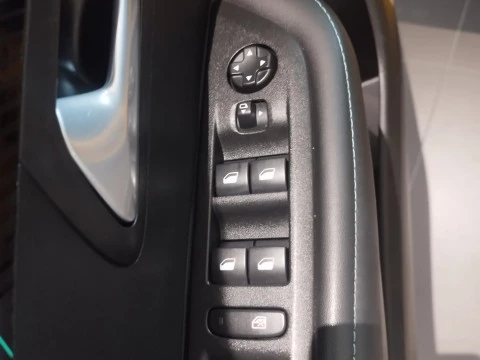 Peugeot 208 PureTech 73kW (100CV) Allure