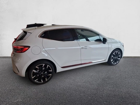 Renault Clio Techno E-Tech full hybrid 145 (103kw)