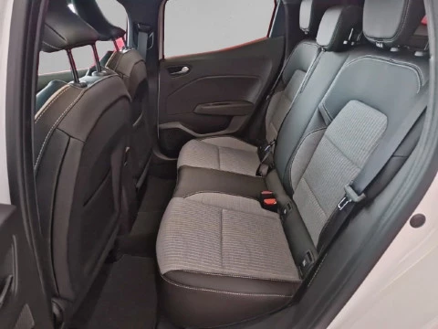 Renault Clio Techno E-Tech full hybrid 145 (103kw)