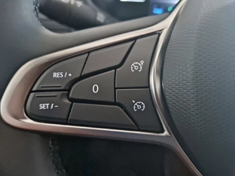 Renault Clio Techno E-Tech full hybrid 145 (103kw)