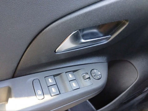 Opel Corsa 1.2T XHL GS 74 kW (100 CV)