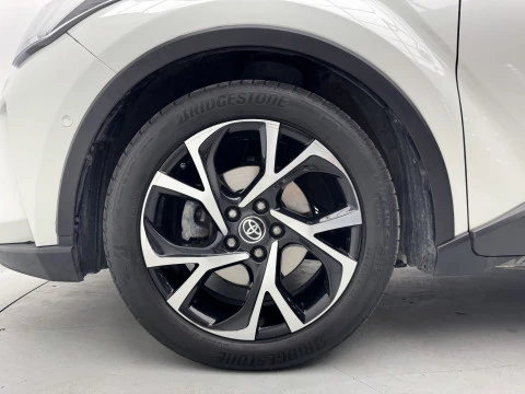 Toyota C-HR 2.0 180H Advance