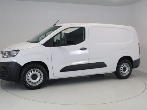 Fiat Doblò BEV 50KWH 100KW L2 136 4P