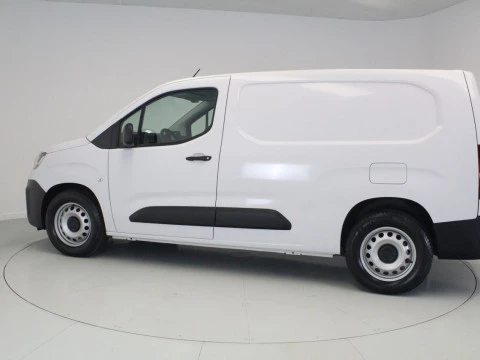 Fiat Doblò BEV 50KWH 100KW L2 136 4P