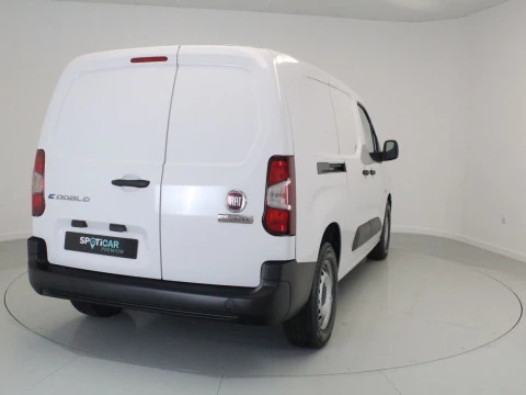 Fiat Doblò BEV 50KWH 100KW L2 136 4P